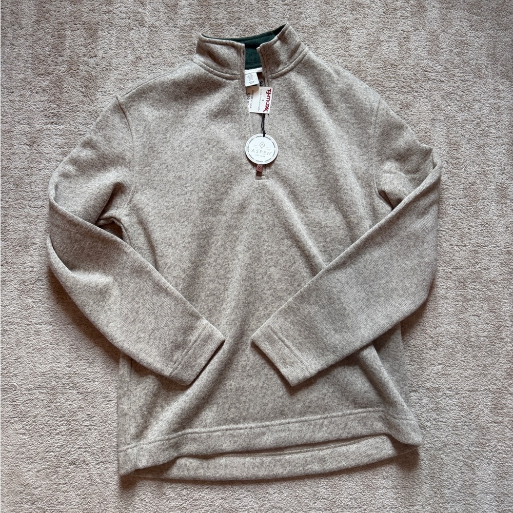 Men’s NWT fleece knit quarter zip